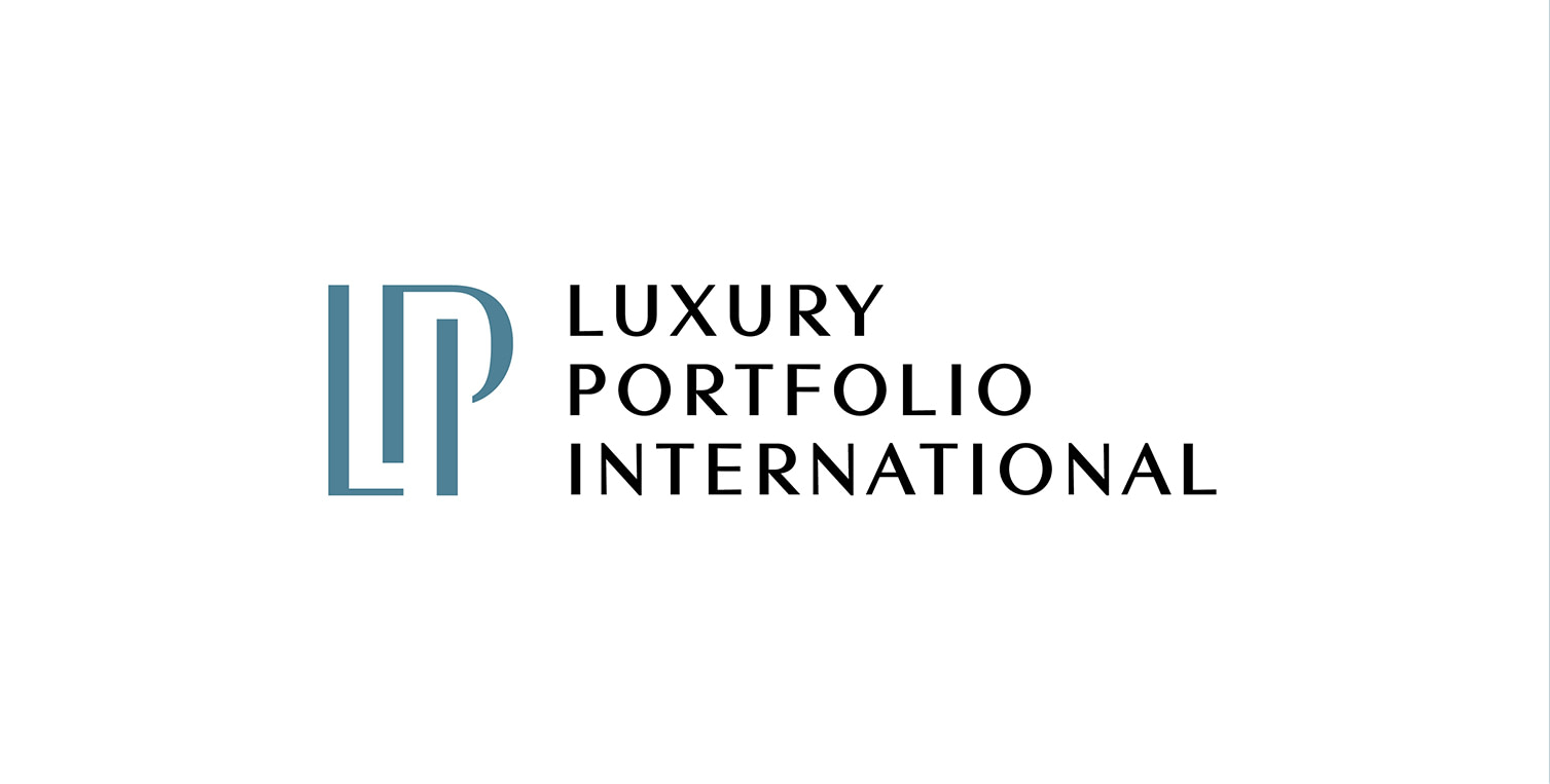 Luxury Portfolio International 1000watt